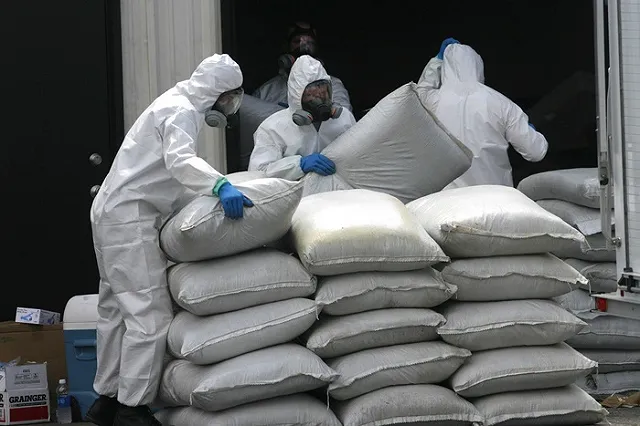 Премьер ужесточил контроль за химикатами для производства наркотиков