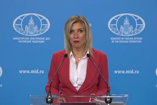 Захарова фразой «сейчас бы не дали визы» порассуждала о международном спорте