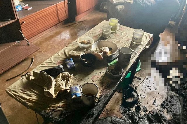 В свердловском городе в квартире нашли тело мужчины