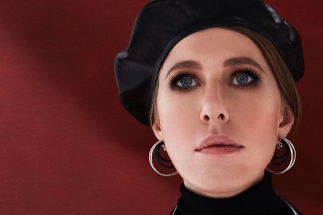 Ксения Собчак: «Кто жертвует собой бескорыстно никогда не просит о помощи»