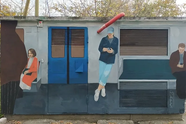 «Сказали лечь на пол». В Екатеринбурге обстреляли электричку