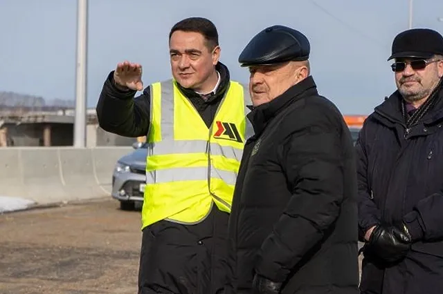 Суд прекратил уголовное дело экс-начальника свердловского Управтодора из-за награды на СВО
