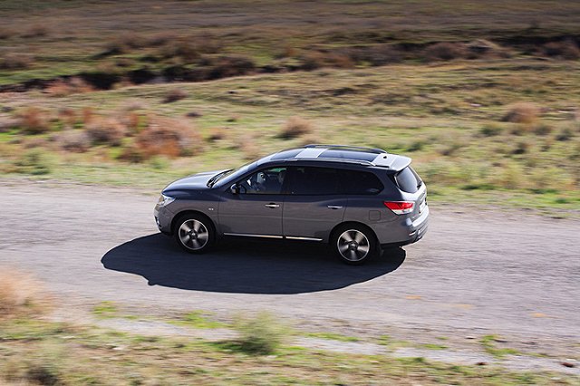 Автодилеры придумали способ борьбы со «скрученным» пробегом у машин