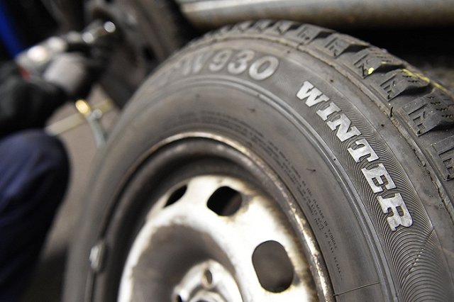 Авто.ру раздаст екатеринбуржцам наклейки со знаком «Ш»