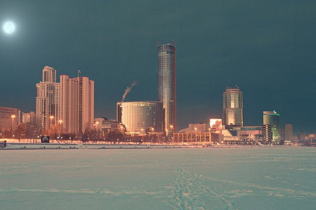 Мандатная комиссия Заксобрания предложила лишить мандата депутата Карапетяна