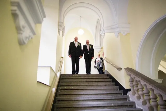 Четверть екатеринбуржцев изменили бы свое отношение к коллеге-гомосексуалу