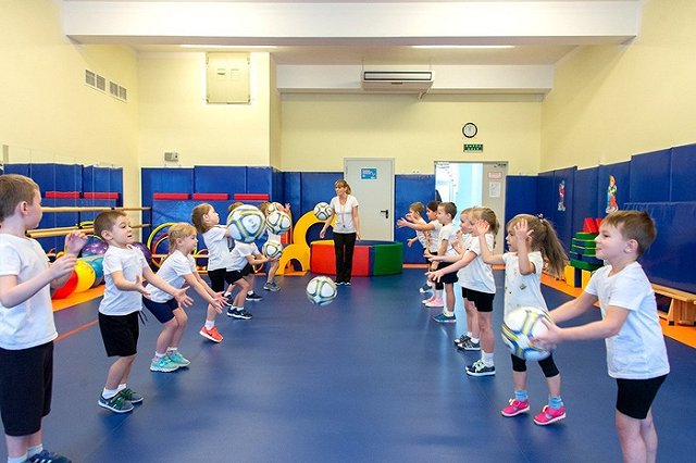 Куйвашев рассказал о работе детских садов области во время эпидемии