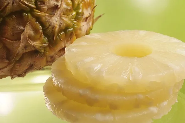 В магазины Салехарда завезли ананасы с наценкой в 300%