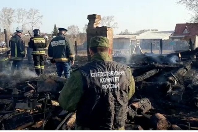 Планировали перебраться в город: родственник о семье, в которой при пожаре погибли пятеро детей