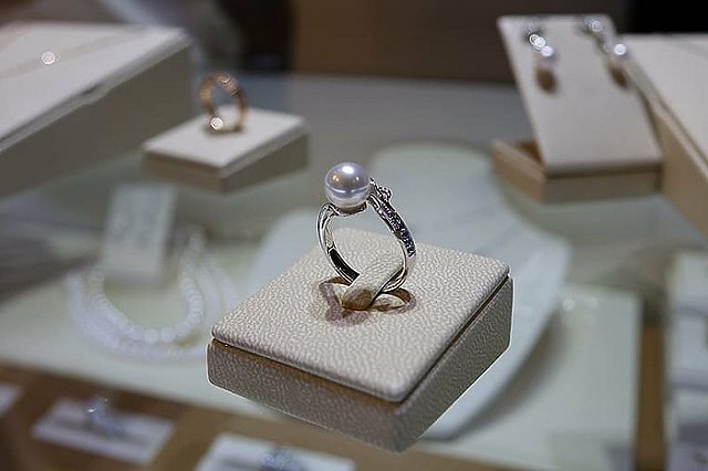 Троих жителей Екатеринбурга арестовали после налета на «Золотую рыбку»