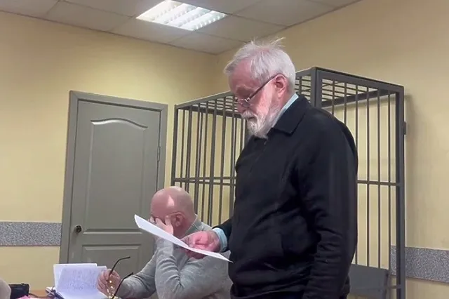 Глава уральского «Мемориала» * вышел из спецприемника