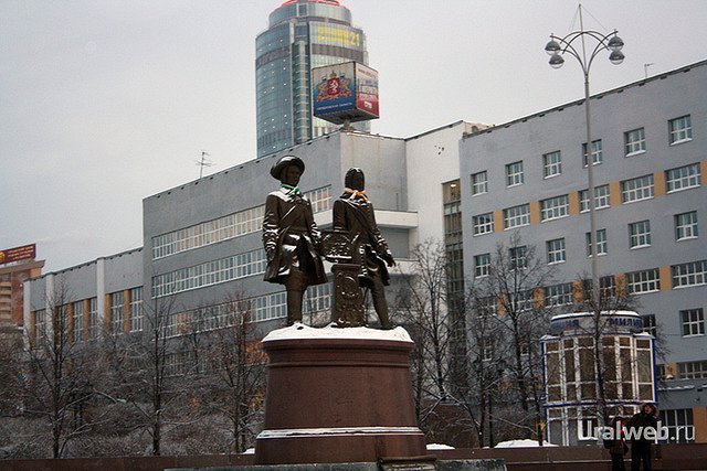 Выступившие против Лебедева дизайнеры передали план действий в мэрию