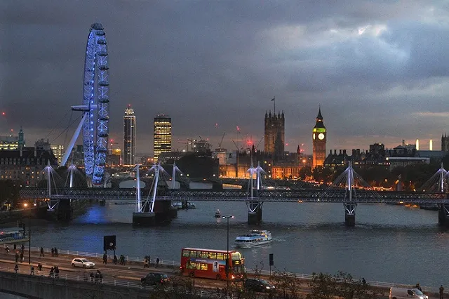 Соратник Навального получил политическое убежище в Британии