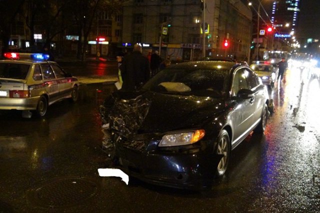 Виновник ДТП на Малышева-Горького, по предварительной информации, был пьян