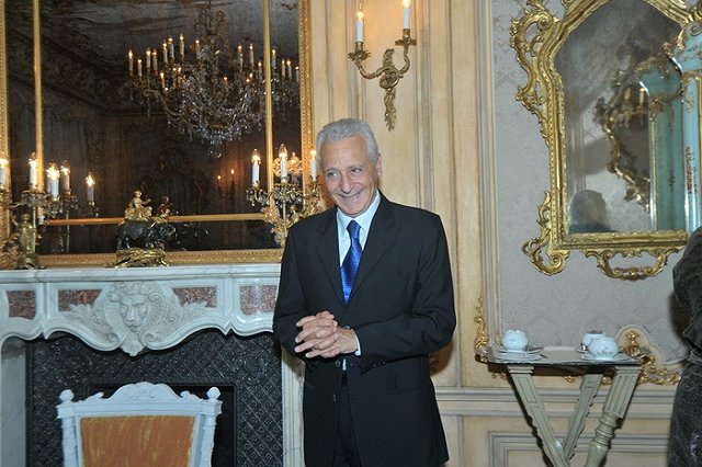 На диетолога Пьера Дюкана подали в суд за мошенничество