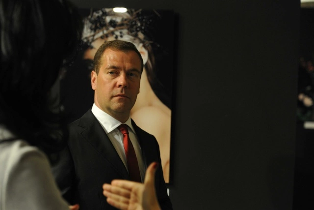 Помимо Медведева в Екатеринбурге сегодня ждут других федеральных чиновников