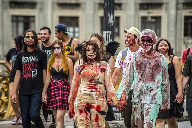 Илон Маск анонсировал огнемет на случай зомби-апокалипсиса