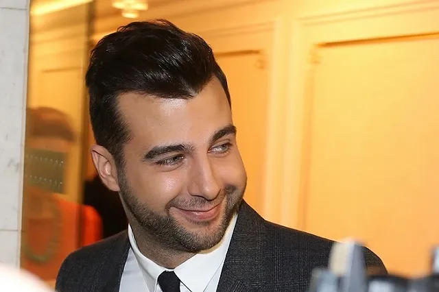 Ургант высмеял Антона Шипулина, которого дети ждали 40 минут на морозе