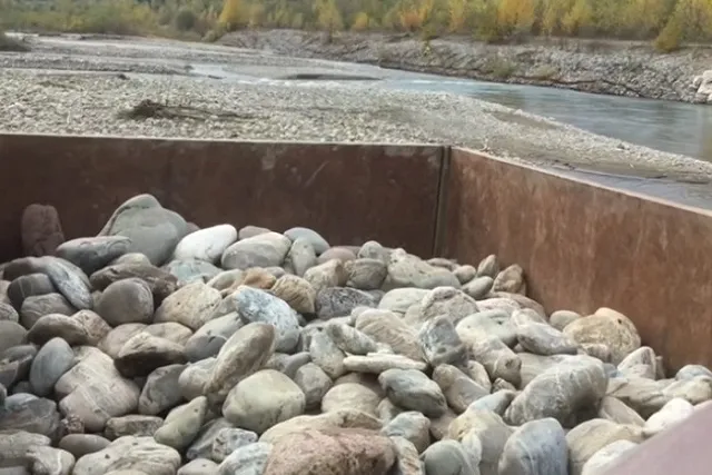 «Это камен, а не золото». Продавец наладил продажу через «Вайлдберриз» «лечебных» булыжников