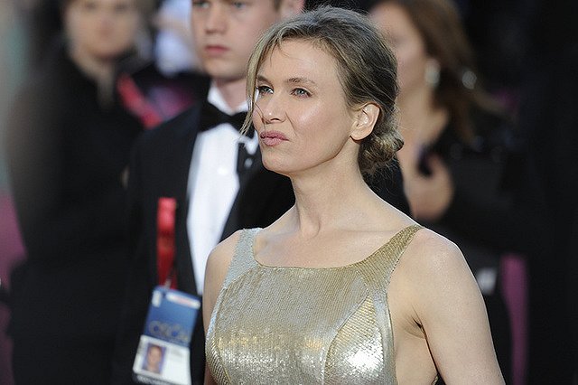 Рене Зеллвегер заподозрили в попытке избавиться от этнических черт лица