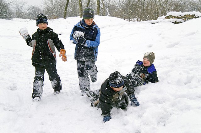 Выстреливший в ребенка из-за брошеного снежка тюменец пошел под суд
