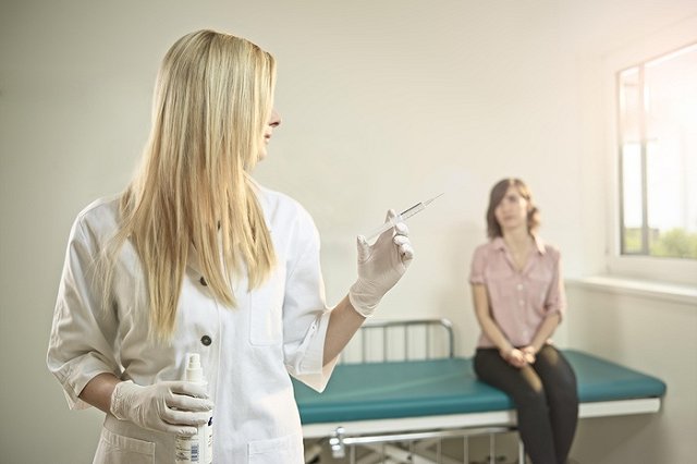 В Омске девятилетняя девочка впала в кому после укола лидокаина