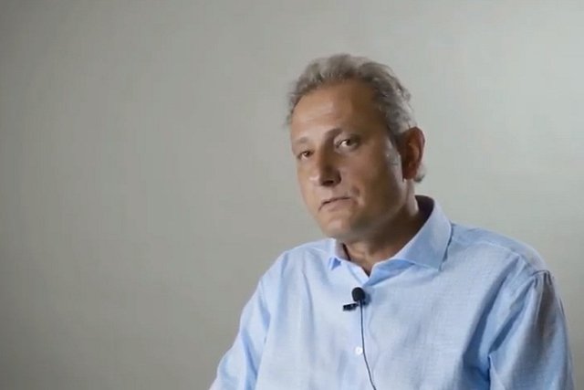 Колесников из Московского центра Карнеги назвал сторонников власти в РФ «людьми среднего рода»