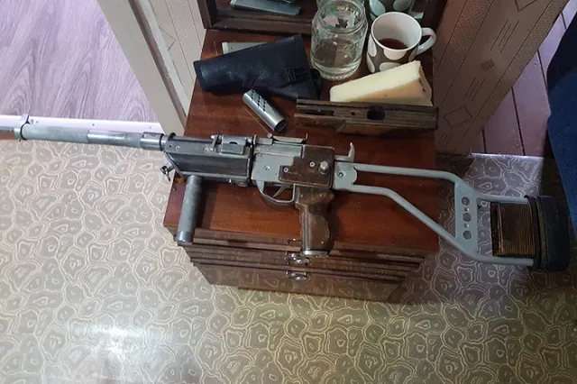 В квартире жителя Нижней Туры обнаружили самодельное оружие