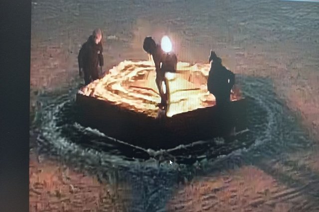 На Вечном огне в Краснотурьинске подростки жгли пакеты