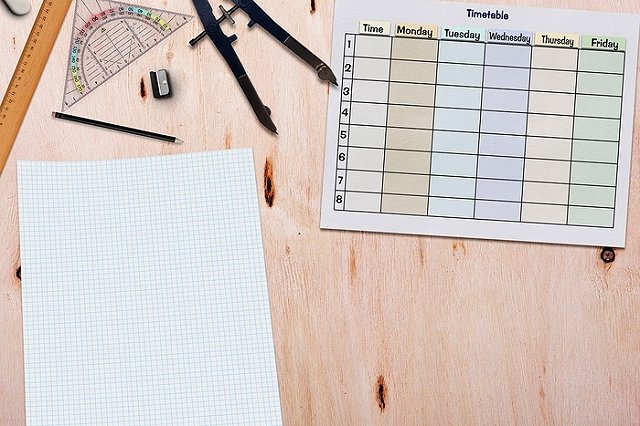 В некоторых школах Екатеринбурга ввели странные смены