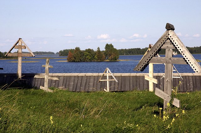 Естественная убыль населения России выросла почти втрое