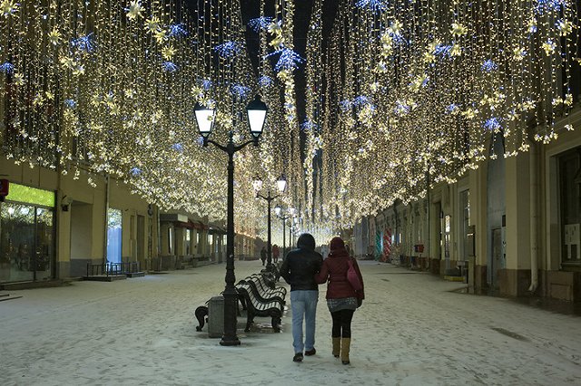 За 5 дней до Нового года мэрия объявила конкурс на украшение центра города
