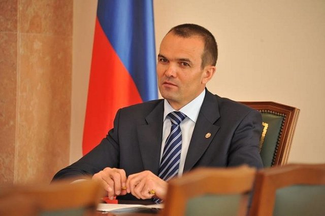 Умер бывший губернатор Чувашии, подававший в суд на Путина