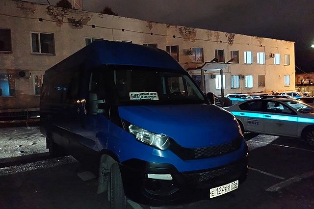 Житель Нижнего Тагила пришел домой и умер. Оказалось, его сбил микроавтобус