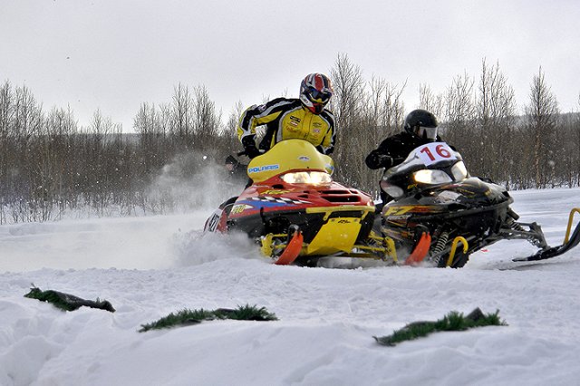 Екатеринбуржцы отправляются на снегоходах к Северному Ледовитому океану