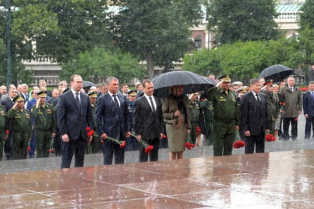 «Политбюро 2.0»: в российской элите формируются две широких коалиции