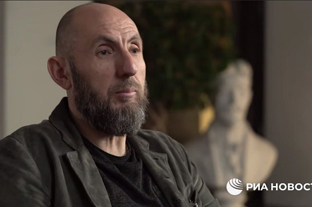 Кехман заявил о разорении МХАТа и сокращениях в штате