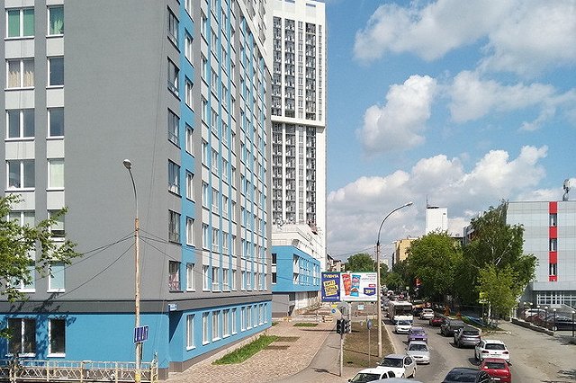 За екатеринбургскими автомобилистами начнет следить робот