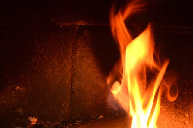 На Алтае умер подросток, которого в шутку подожгли сверстники