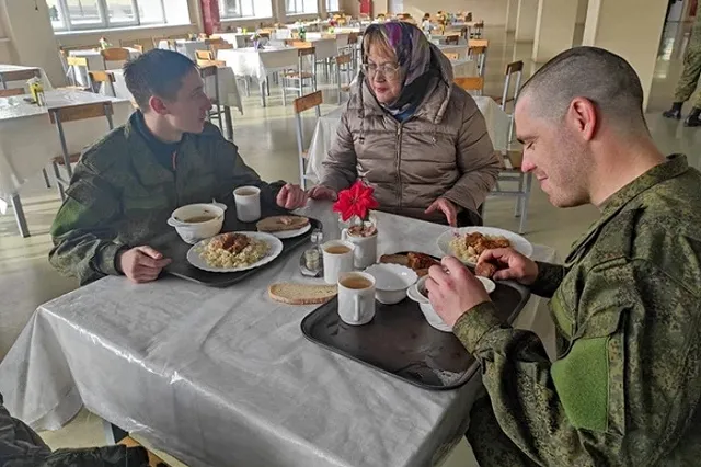 Свердловский омбудсмен прокомментировала информацию о смерти мобилизованных в Еланском гарнизон