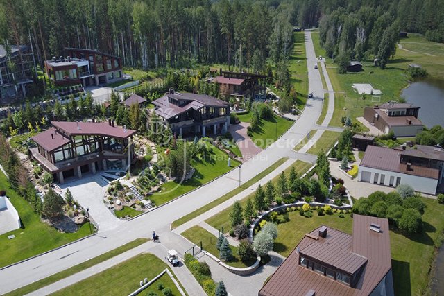 В Свердловской области продают дом за 300 миллионов рублей