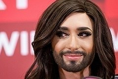 Россияне массово бреют бороды, чтобы не быть «как баба»