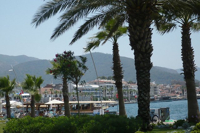 Турагентства предлагают россиянам замену Турции