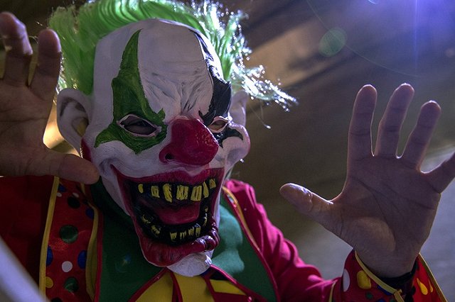Злобные клоуны хотят захватить весь мир