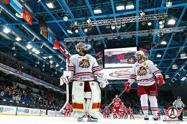 «Автомобилист» уступил «Йокериту» в домашней встрече