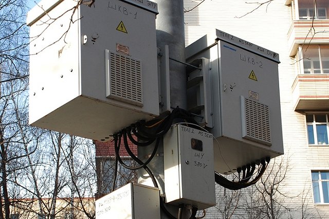 В цыганском поселке сегодня ЕЭСК проведет рейд по отключению энерговоришек