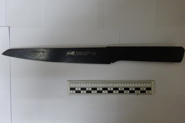 Пьяная свердловчанка зарезала учителя физкультуры