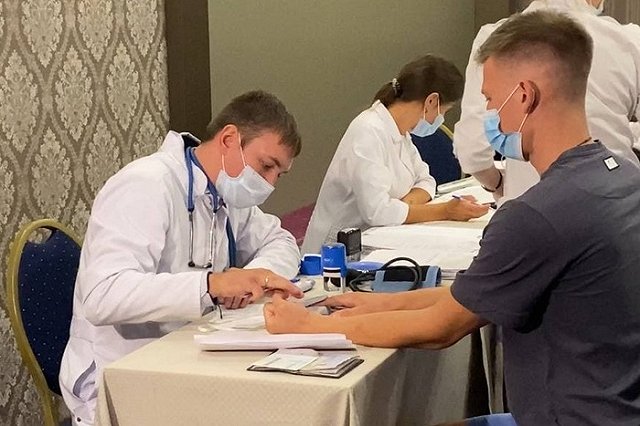 Где в Свердловской области привиться от коронавируса в выходные