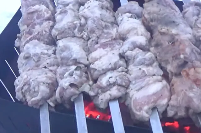 В Свердловской области разрешили мангалы, но — только общепиту