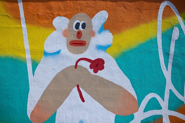 Трогательный мурал появился в рамках STENOGRAFFIA на улице Шейнкмана